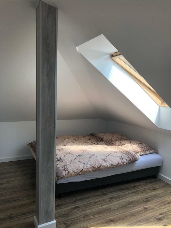 Domek Pod Lasem Ustka Exteriör bild